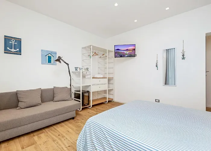 The Dream Station Pensionat La Spezia